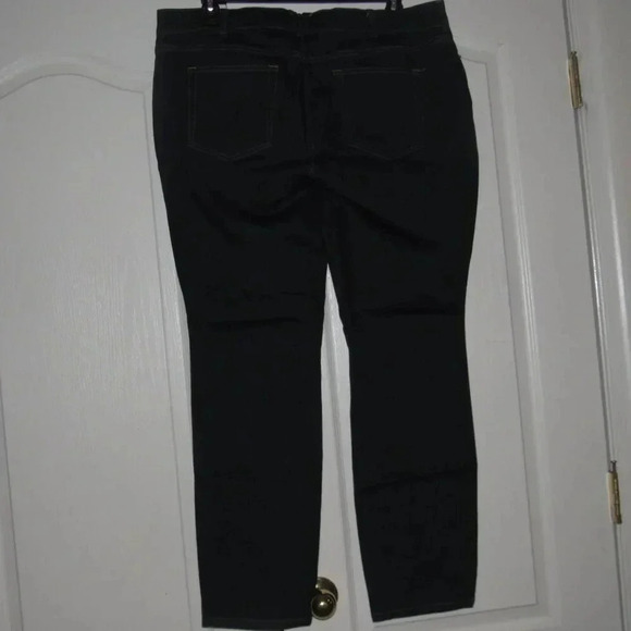 DULUTH TRADING Co. Dark Wash Women’s Jeans Size 20 - Picture 3 of 5